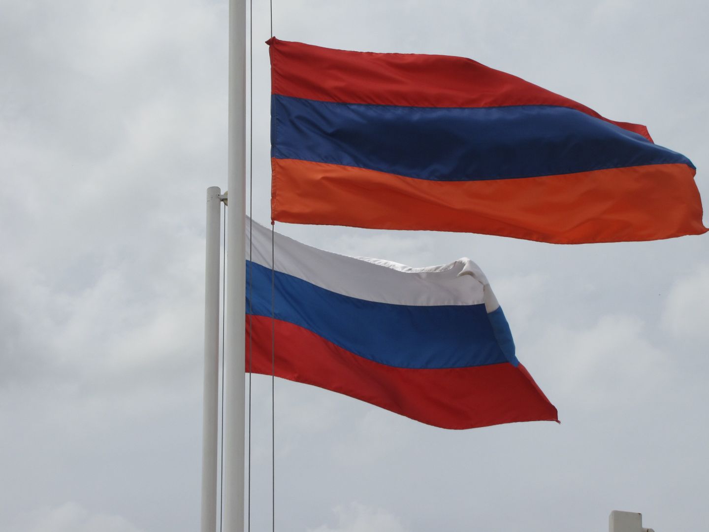 Armenia may raise Russian base rent if Moscow increases gas prices
